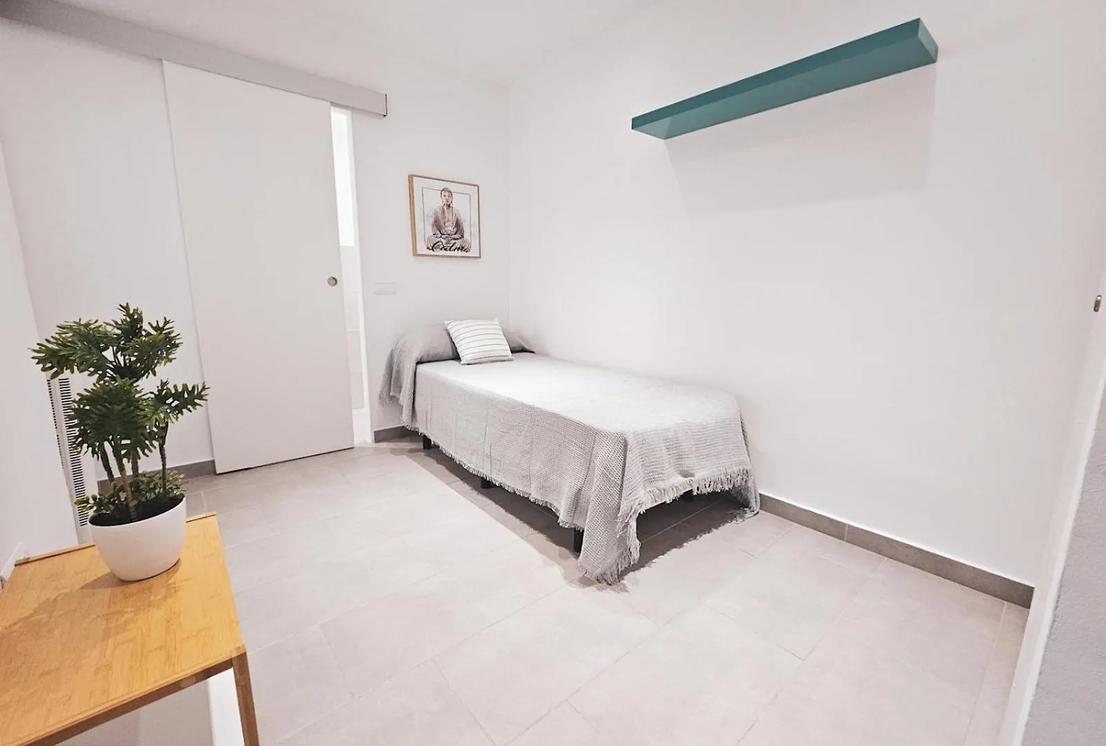 Charming Apartment Steps From Marbellas Downtown Pass The Keys